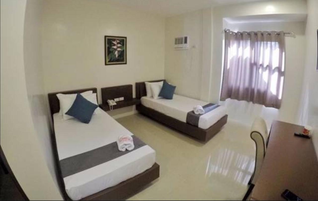 Maruyog'S Ridge Convention Center Hotel Quezon City Eksteriør billede