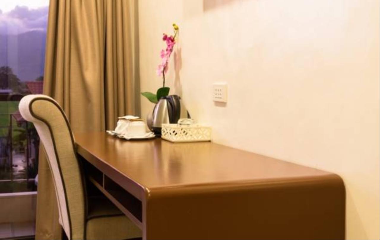 Maruyog'S Ridge Convention Center Hotel Quezon City Eksteriør billede